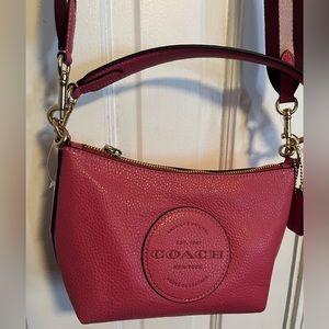 Coach hand bag- new